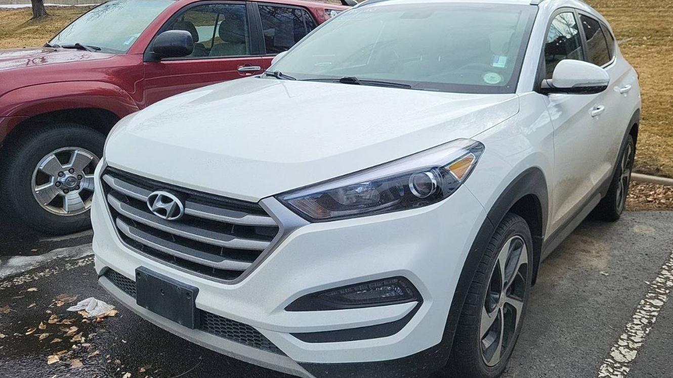 HYUNDAI TUCSON 2017 KM8J3CA24HU284729 image