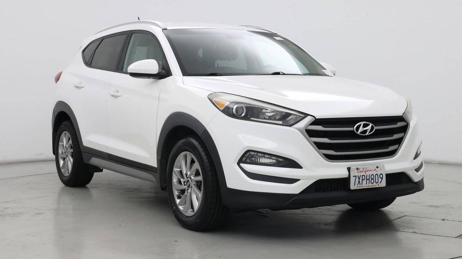 HYUNDAI TUCSON 2017 KM8J33A44HU287745 image