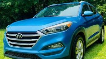 HYUNDAI TUCSON 2017 KM8J33A40HU294109 image