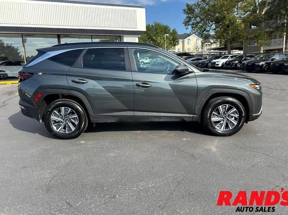 HYUNDAI TUCSON 2024 KM8JBCD15RU240195 image HYUNDAI TUCSON 2024 KM8JBCD15RU240195 image
