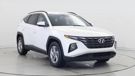 HYUNDAI TUCSON 2024 5NMJB3DE2RH301324 image