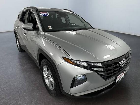 HYUNDAI TUCSON 2024 5NMJBCDE6RH296158 image HYUNDAI TUCSON 2024 5NMJBCDE6RH296158 image