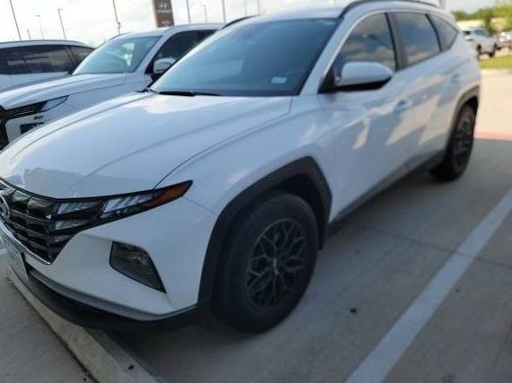 HYUNDAI TUCSON 2024 5NMJB3DE1RH321192 image
