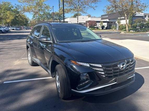 HYUNDAI TUCSON 2022 5NMJBCAE7NH087283 image