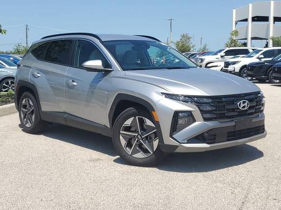 HYUNDAI TUCSON 2025 5NMJB3DE4SH491567 image