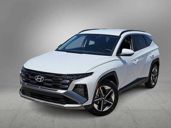 HYUNDAI TUCSON 2025 5NMJB3DE8SH542682 image