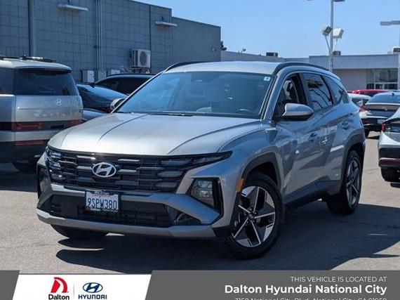 HYUNDAI TUCSON 2025 5NMJB3DE2SH510021 image
