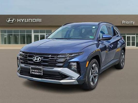 HYUNDAI TUCSON 2025 5NMJB3DE1SH483023 image