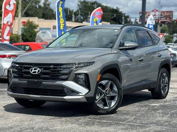 HYUNDAI TUCSON 2025 5NMJBCDEXSH480119 image HYUNDAI TUCSON 2025 5NMJBCDEXSH480119 image