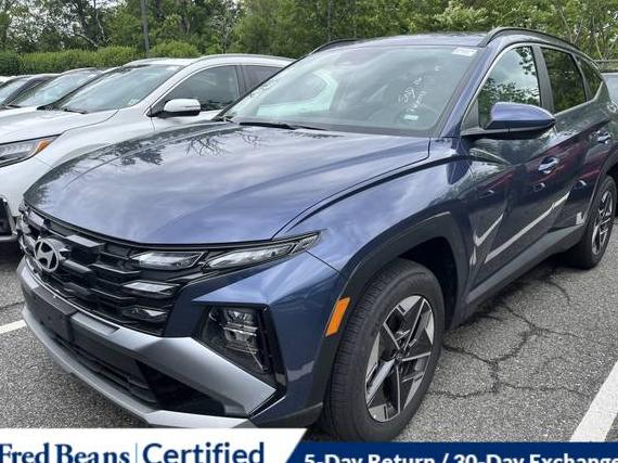 HYUNDAI TUCSON 2025 5NMJBCDE4SH462683 image