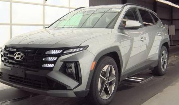 HYUNDAI TUCSON 2025 5NMJB3DE8SH512338 image