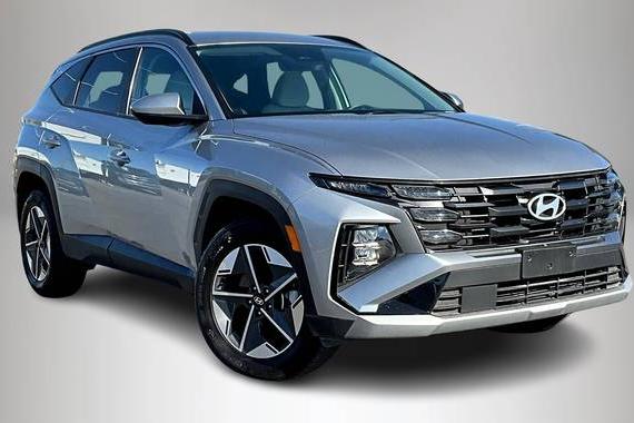 HYUNDAI TUCSON 2025 5NMJBCDE5SH459985 image