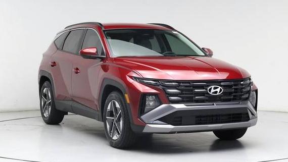 HYUNDAI TUCSON 2025 5NMJB3DE7SH463469 image