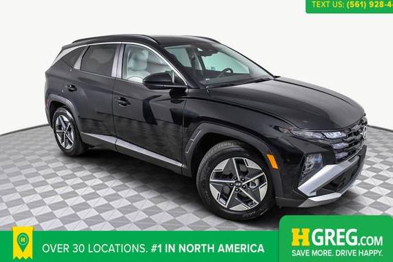 HYUNDAI TUCSON 2025 5NMJB3DE4SH454759 image