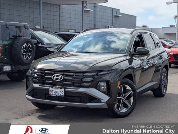HYUNDAI TUCSON 2025 5NMJB3DE3SH518340 image