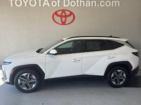 HYUNDAI TUCSON 2025 5NMJB3DE3SH452050 image HYUNDAI TUCSON 2025 5NMJB3DE3SH452050 image