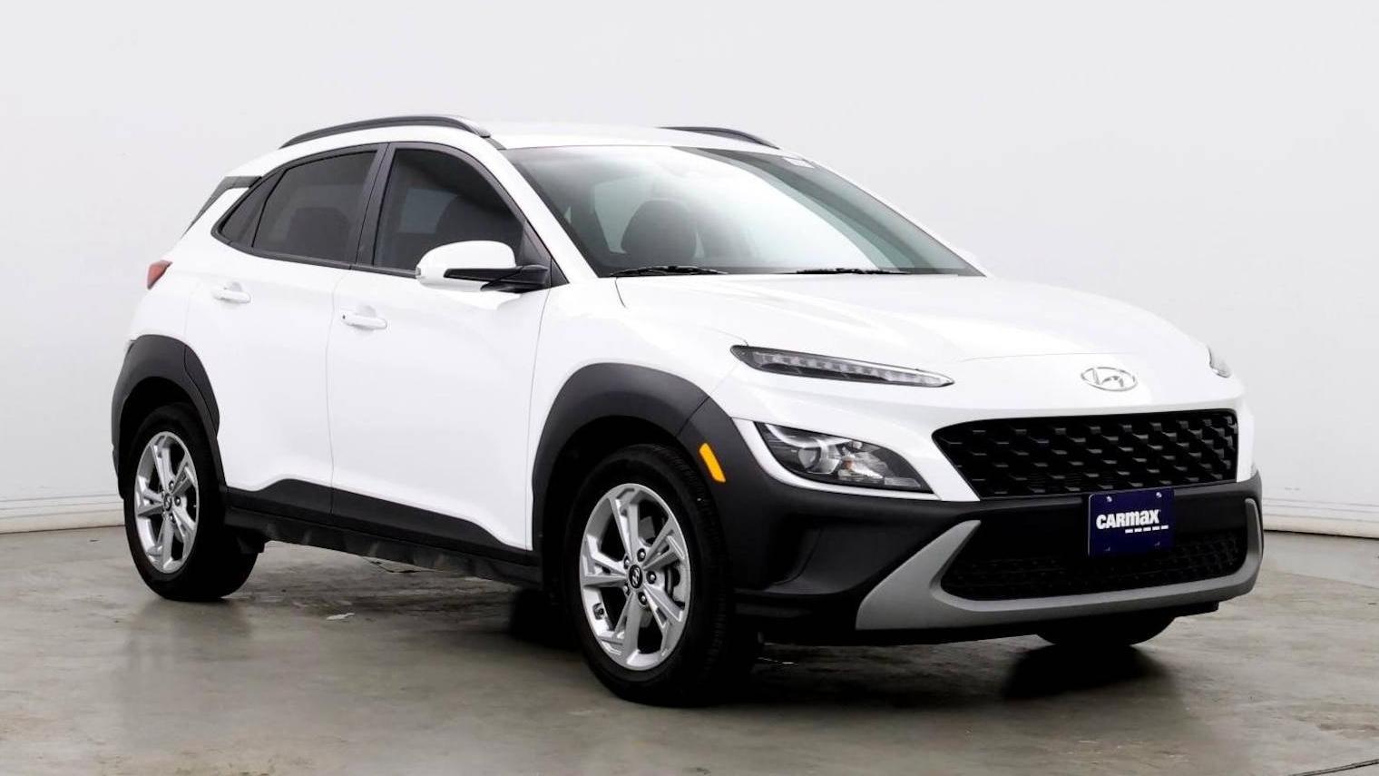 HYUNDAI KONA 2023 KM8K6CAB9PU964801 image