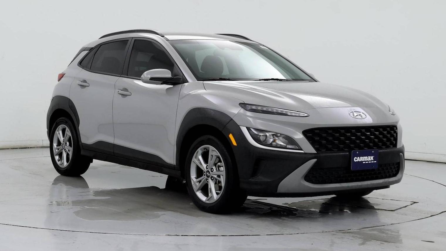 HYUNDAI KONA 2023 KM8K62AB5PU938951 image