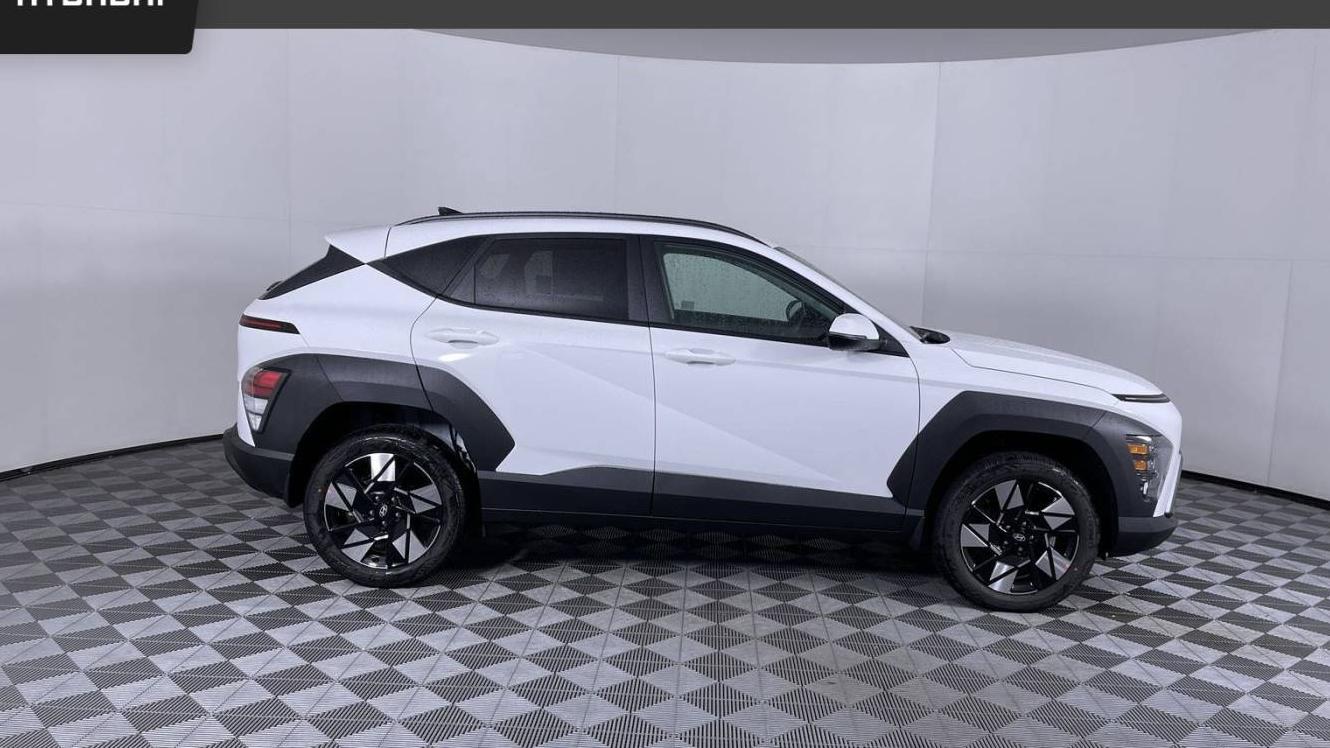 HYUNDAI KONA 2024 KM8HCCAB0RU076945 image