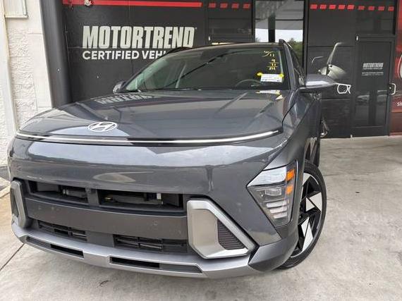 HYUNDAI KONA 2024 KM8HE3A30RU151873 image