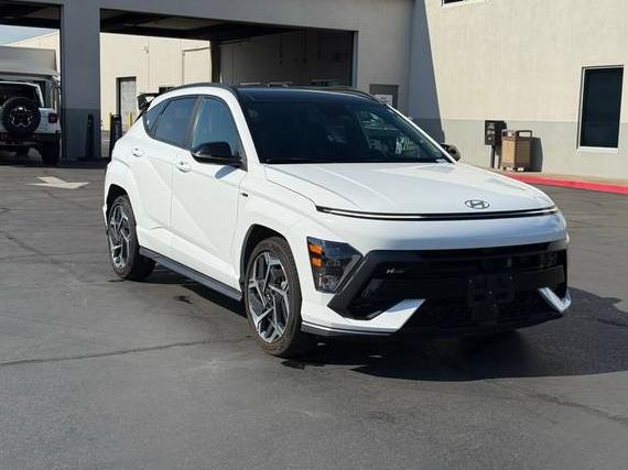 HYUNDAI KONA 2024 KM8HA3A34RU075957 image