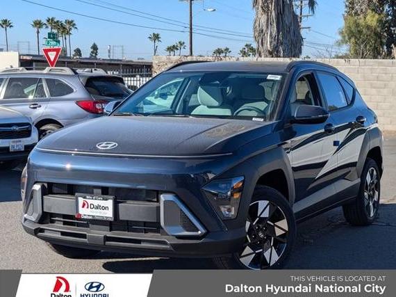 HYUNDAI KONA 2025 KM8HBCAB2SU245999 image