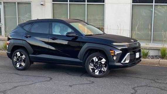 HYUNDAI KONA 2025 KM8HBCAB8SU261303 image