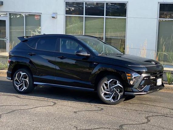 HYUNDAI KONA 2025 KM8HBCA31SU202067 image