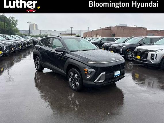 HYUNDAI KONA 2025 KM8HBCAB8SU187784 image