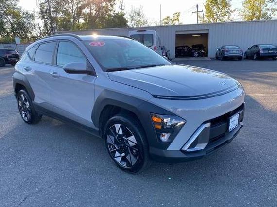 HYUNDAI KONA 2025 KM8HBCAB6SU211838 image