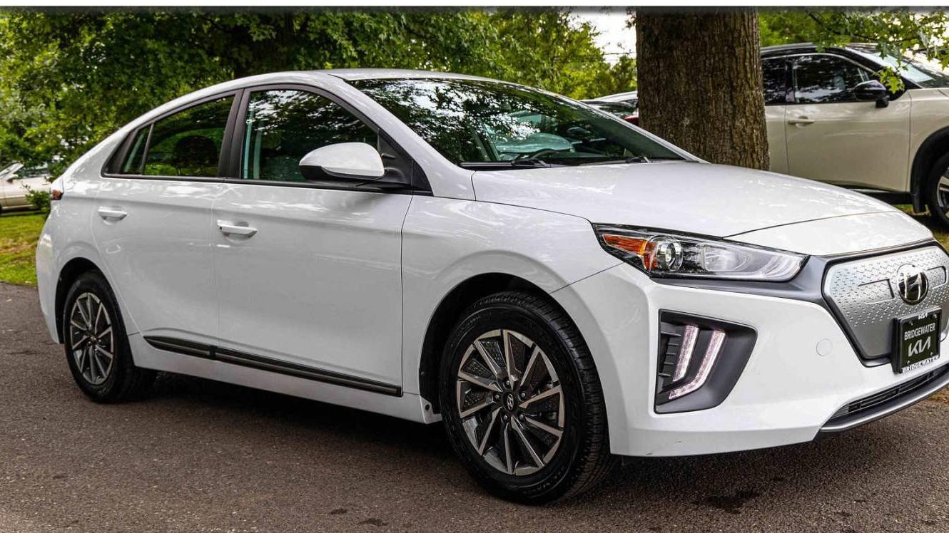 HYUNDAI IONIQ 2021 KMHC75LJ8MU079177 image