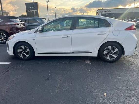HYUNDAI IONIQ 2017 KMHC75LC6HU019888 image