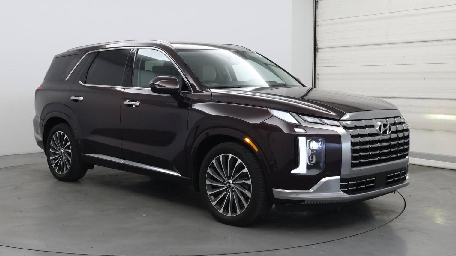 HYUNDAI PALISADE 2023 KM8R74GEXPU590024 image