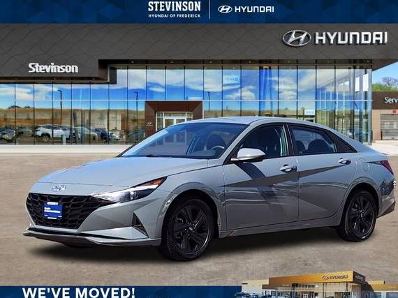 HYUNDAI ELANTRA 2023 KMHLM4AG1PU374152 image HYUNDAI ELANTRA 2023 KMHLM4AG1PU374152 image