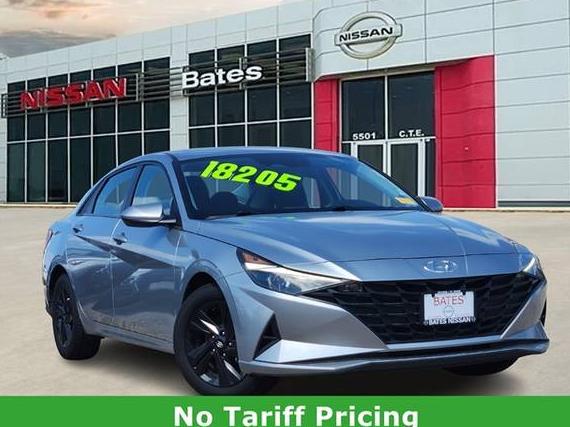HYUNDAI ELANTRA 2023 5NPLM4AG2PH101316 image