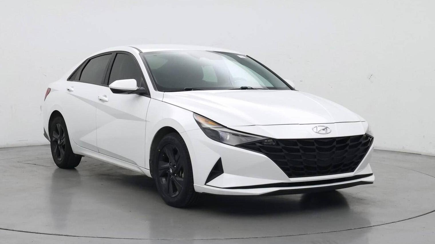 HYUNDAI ELANTRA 2023 5NPLM4AG1PH091748 image