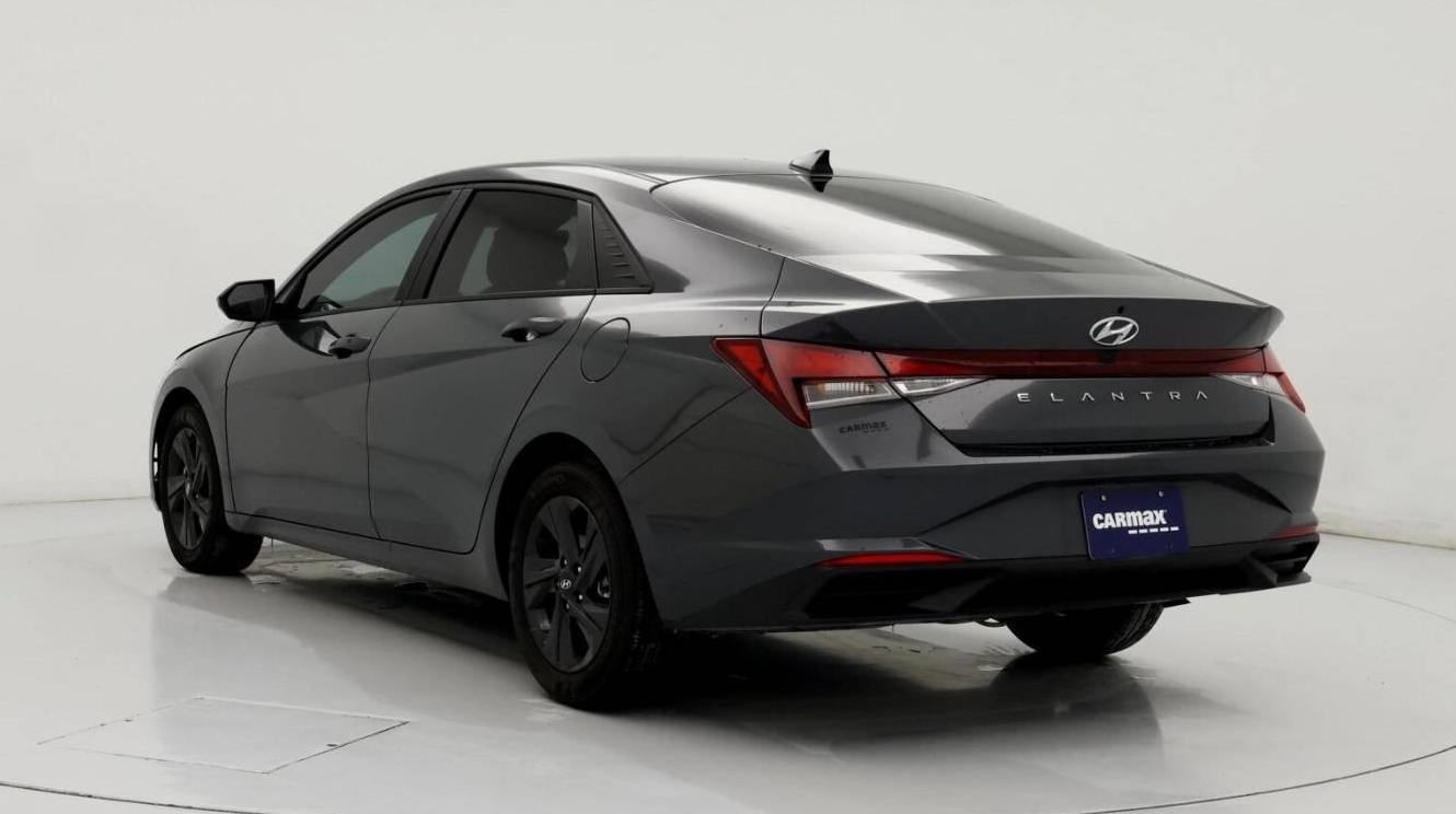 HYUNDAI ELANTRA 2023 KMHLM4AG0PU628031 image