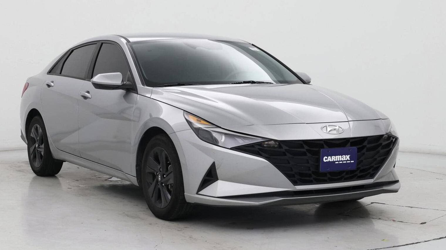 HYUNDAI ELANTRA 2023 5NPLM4AG5PH102573 image