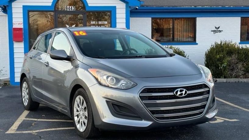 HYUNDAI ELANTRA 2016 KMHD35LH2GU318885 image