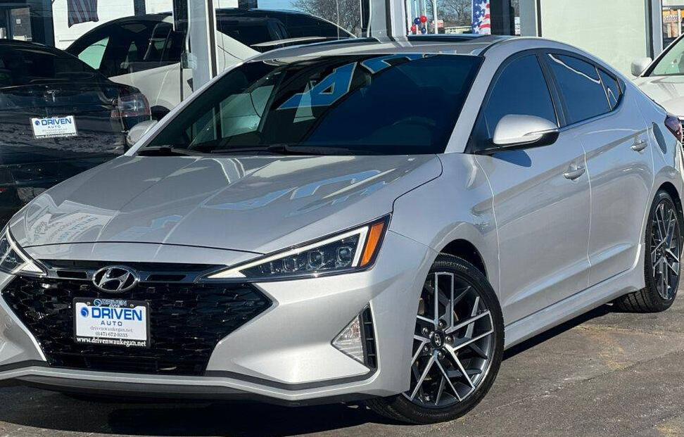 HYUNDAI ELANTRA 2019 KMHD04LBXKU876569 image