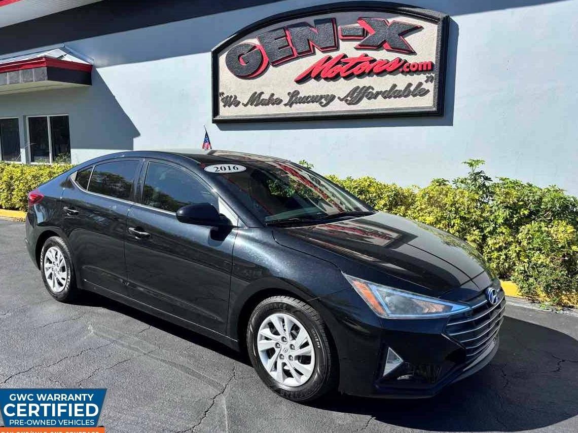 HYUNDAI ELANTRA 2019 5NPD74LF8KH475695 image