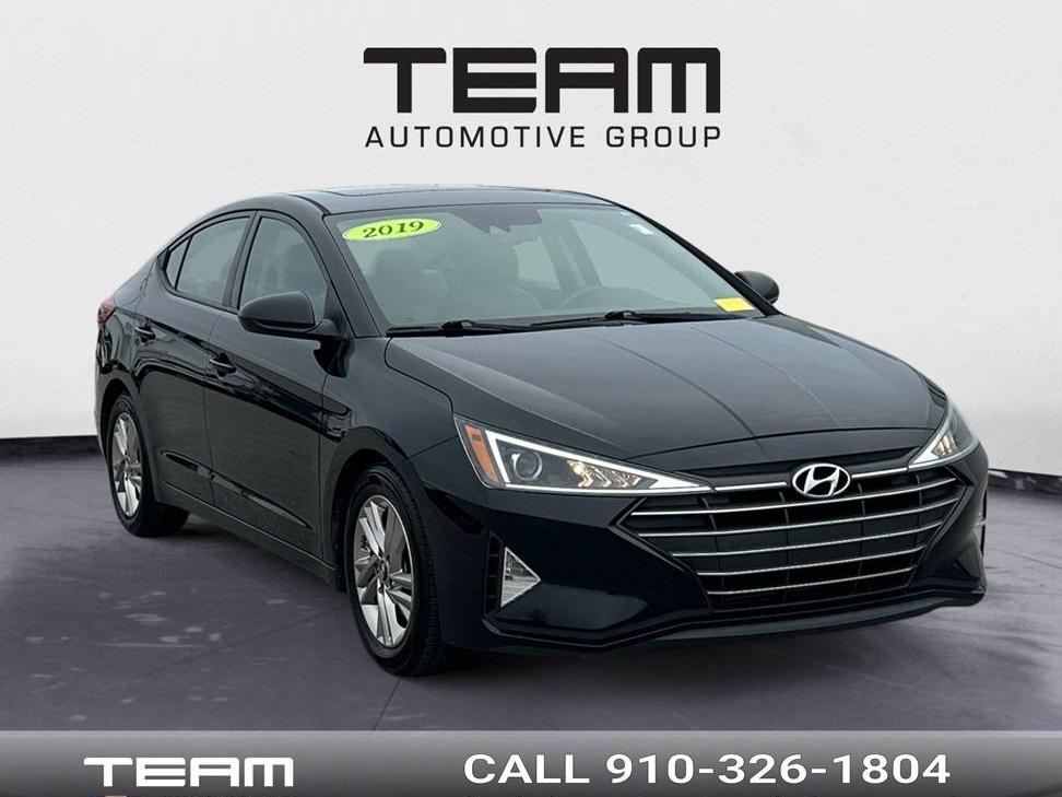 HYUNDAI ELANTRA 2019 5NPD84LF8KH412495 image