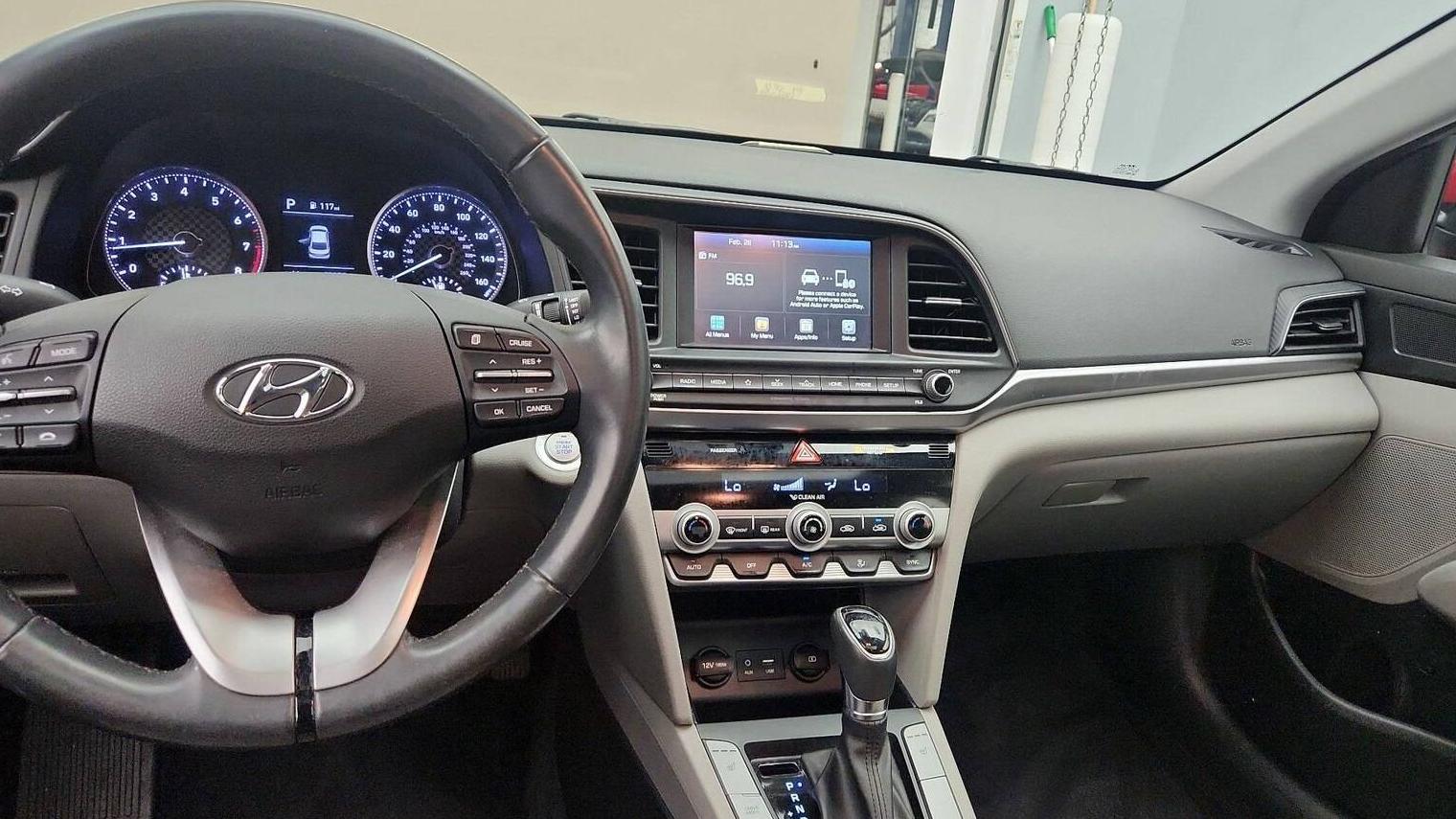 HYUNDAI ELANTRA 2019 KMHD84LF5KU859979 image