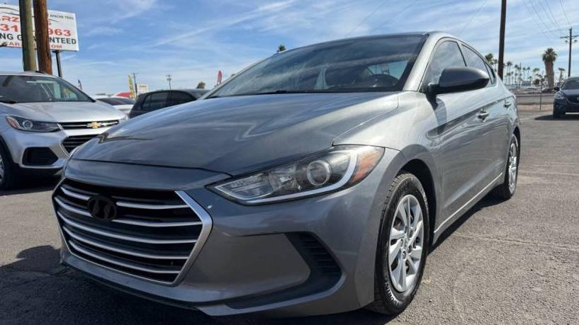 HYUNDAI ELANTRA 2018 KMHD74LF4JU590827 image