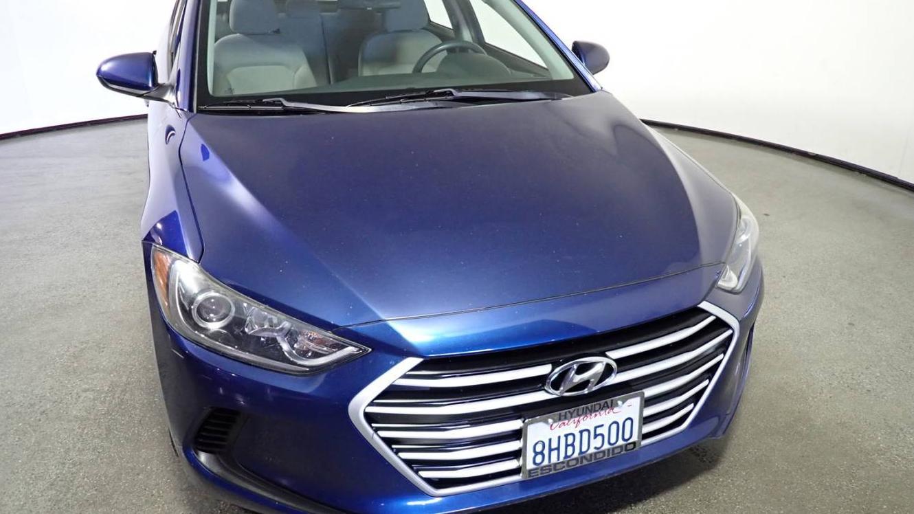 HYUNDAI ELANTRA 2018 5NPD84LFXJH389672 image