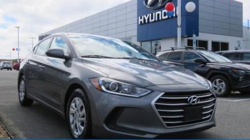 HYUNDAI ELANTRA 2018 5NPD74LF1JH283324 image