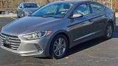 HYUNDAI ELANTRA 2018 5NPD84LF0JH251932 image