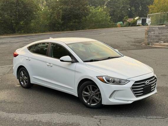 HYUNDAI ELANTRA 2018 5NPD84LF8JH292941 image