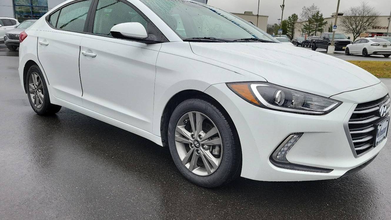 HYUNDAI ELANTRA 2018 5NPD84LF6JH252700 image