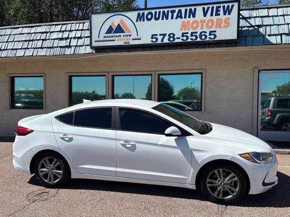 HYUNDAI ELANTRA 2018 5NPD84LF2JH248322 image